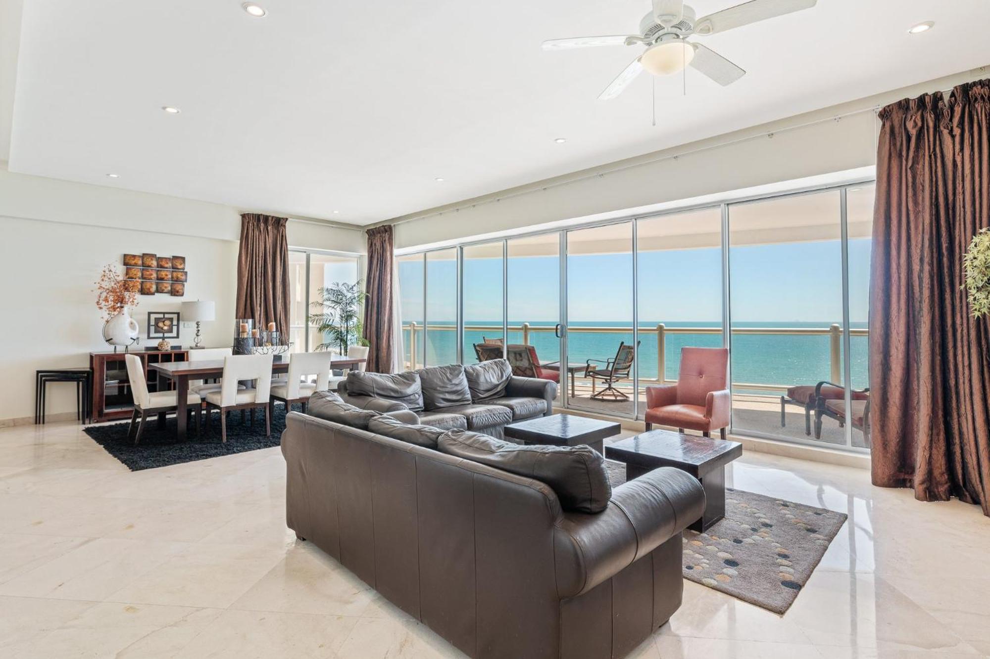 Luna Blanca Two Bedroom Unit By Kivoya Rocky Point Room photo