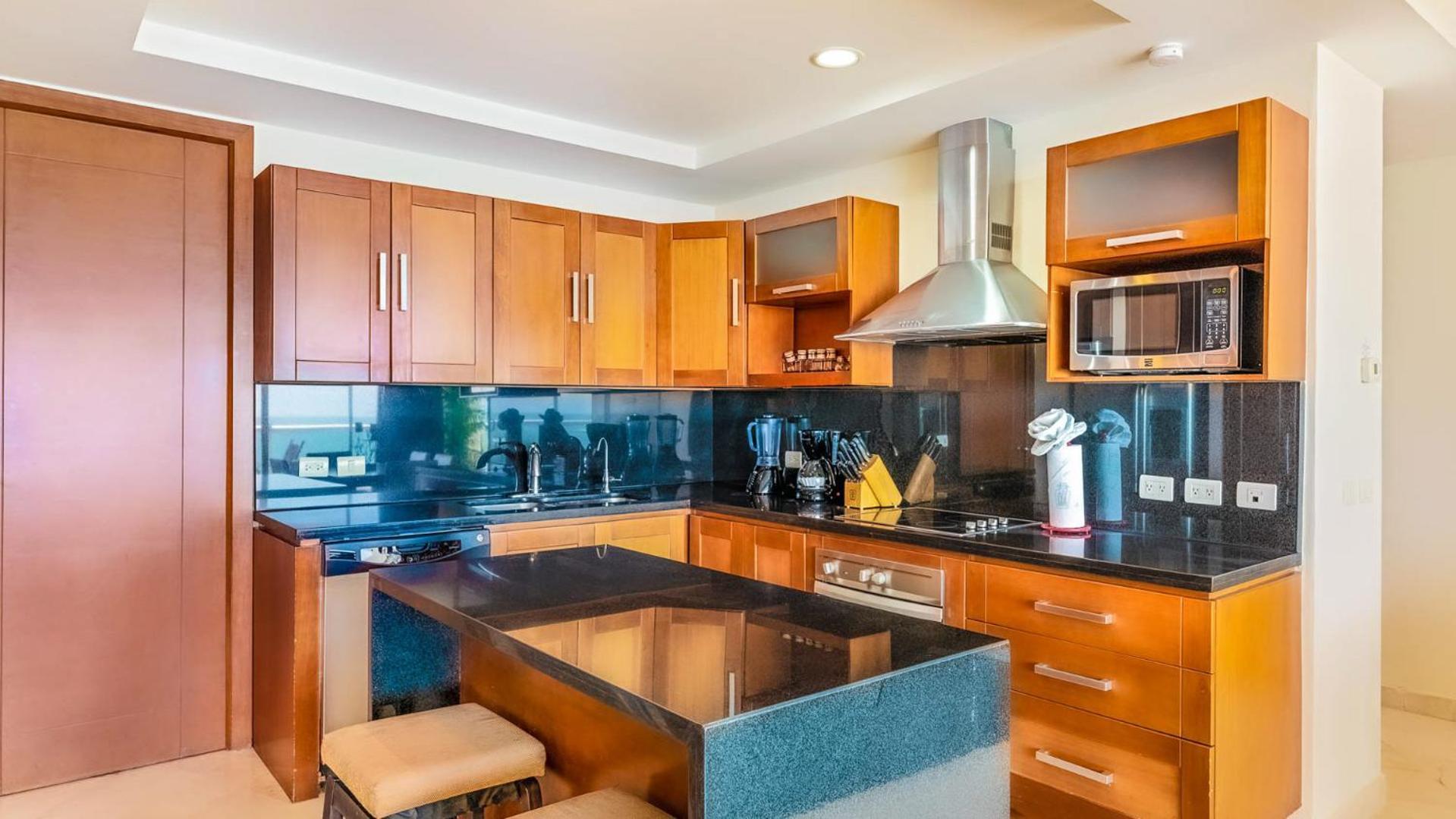 Luna Blanca Two Bedroom Unit By Kivoya Rocky Point Exterior photo