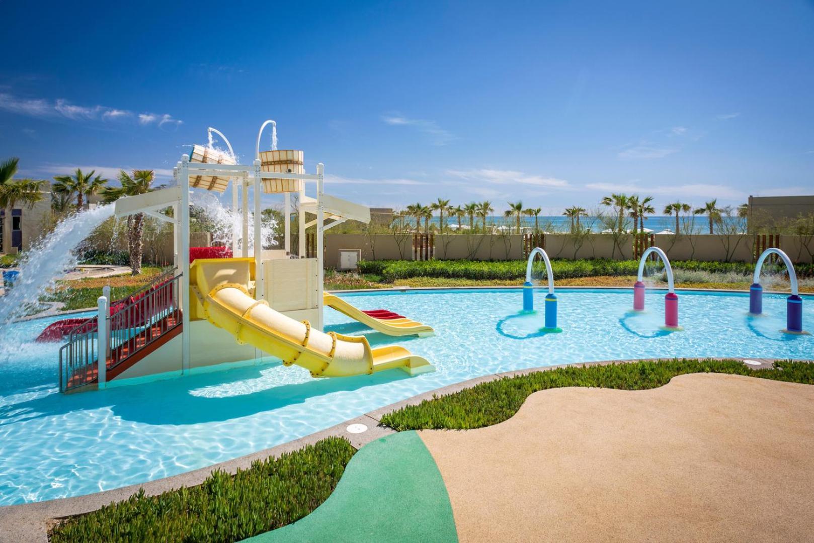 Luna Blanca Two Bedroom Unit By Kivoya Rocky Point Exterior photo