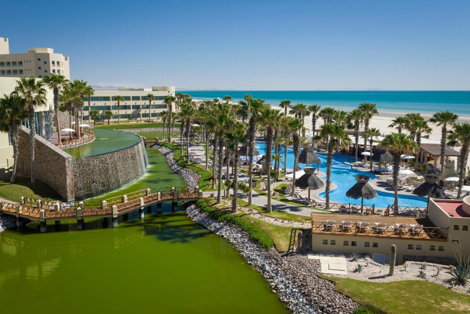 Luna Blanca Two Bedroom Unit By Kivoya Rocky Point Exterior photo